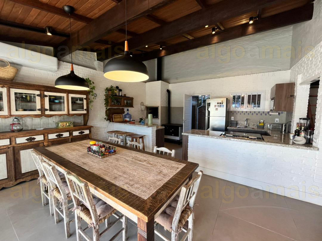 Casa, 3 quartos, 180 m² - Foto 28