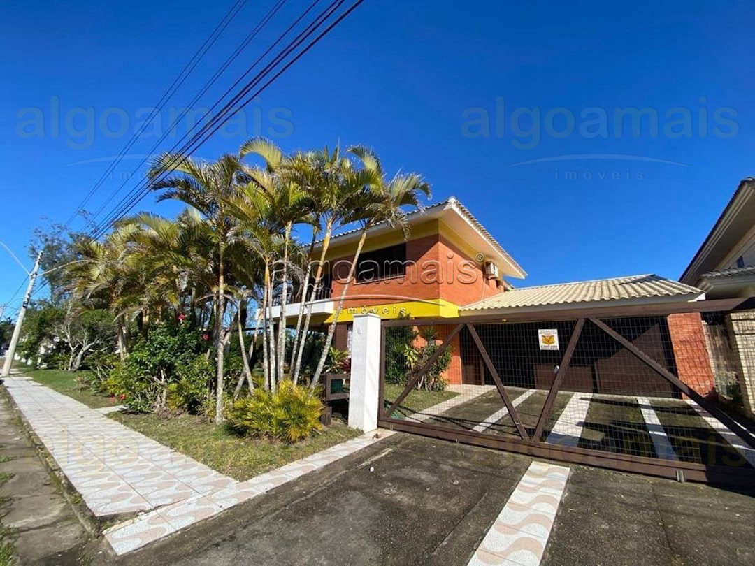 Sobrado, 4 dormitórios - Atlântida, Xangri-Lá — Atlântida — Xangri-Lá