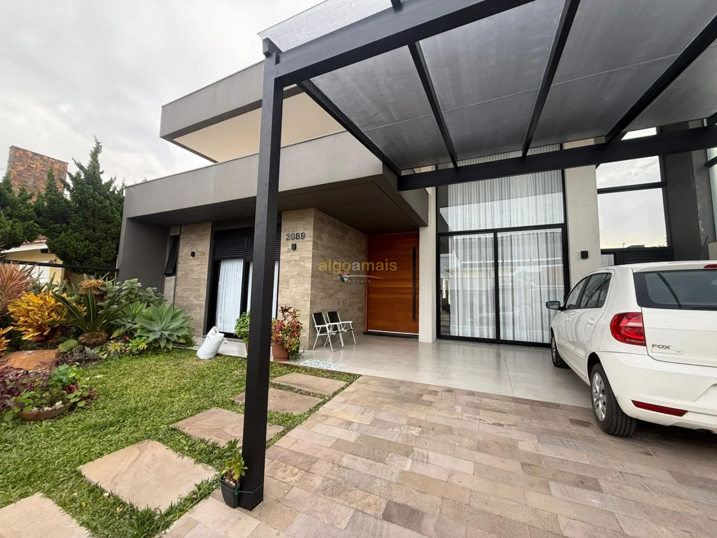 Casa, 4 quartos, 240 m² - Foto 2