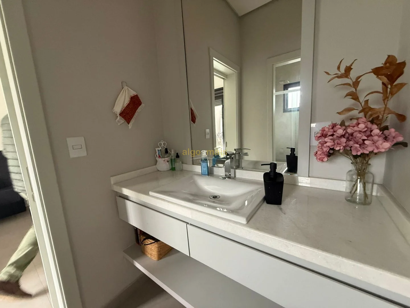 Casa, 4 quartos, 240 m² - Foto 23