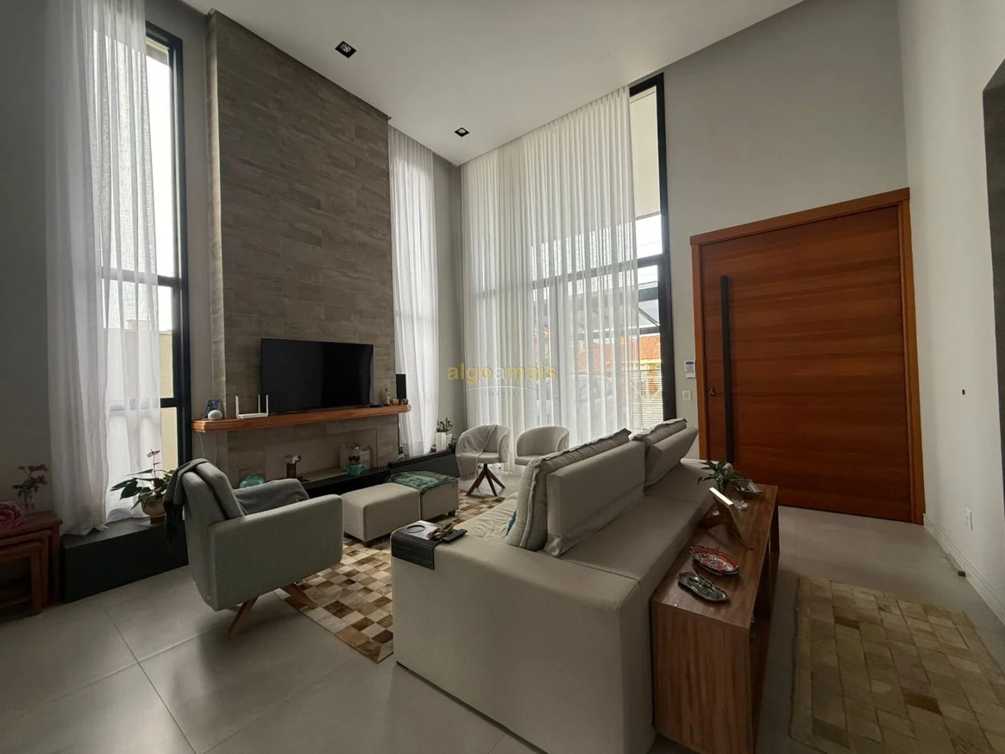 Casa, 4 quartos, 240 m² - Foto 25