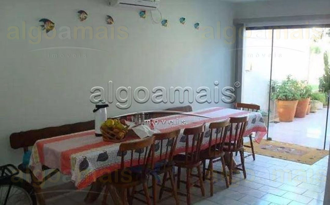 Casa, 3 quartos, 215 m² - Foto 9