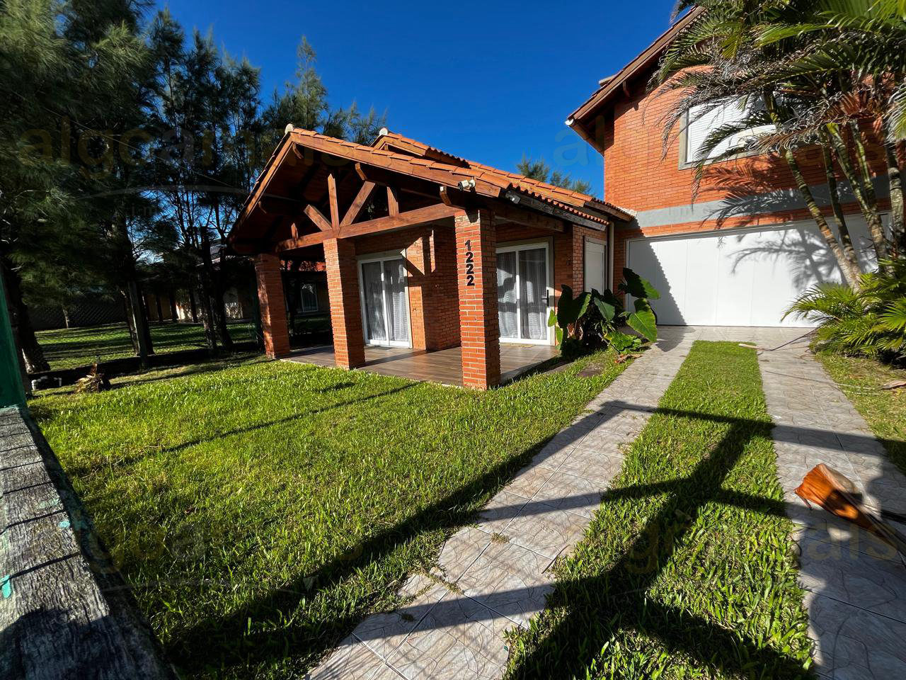 Casa, 4 quartos, 210 m² - Foto 2