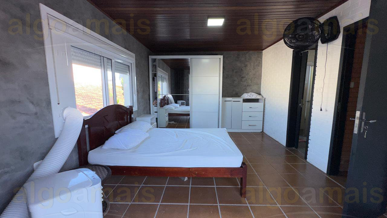 Casa, 4 quartos, 210 m² - Foto 40