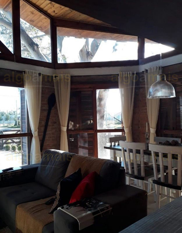 Casa, 3 quartos, 220 m² - Foto 2