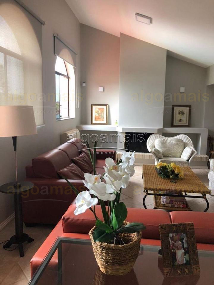 Sobrado, 5 quartos, 450 m² - Foto 2
