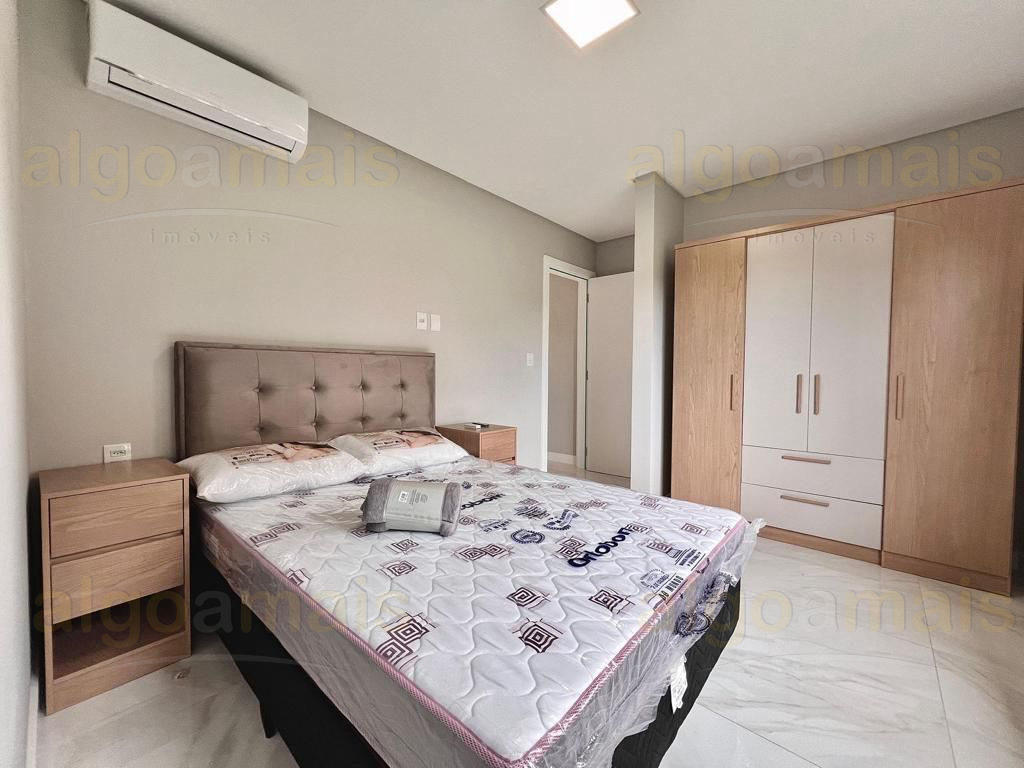 Casa, 4 quartos, 295 m² - Foto 28