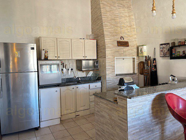Casa, 3 quartos, 185 m² - Foto 9