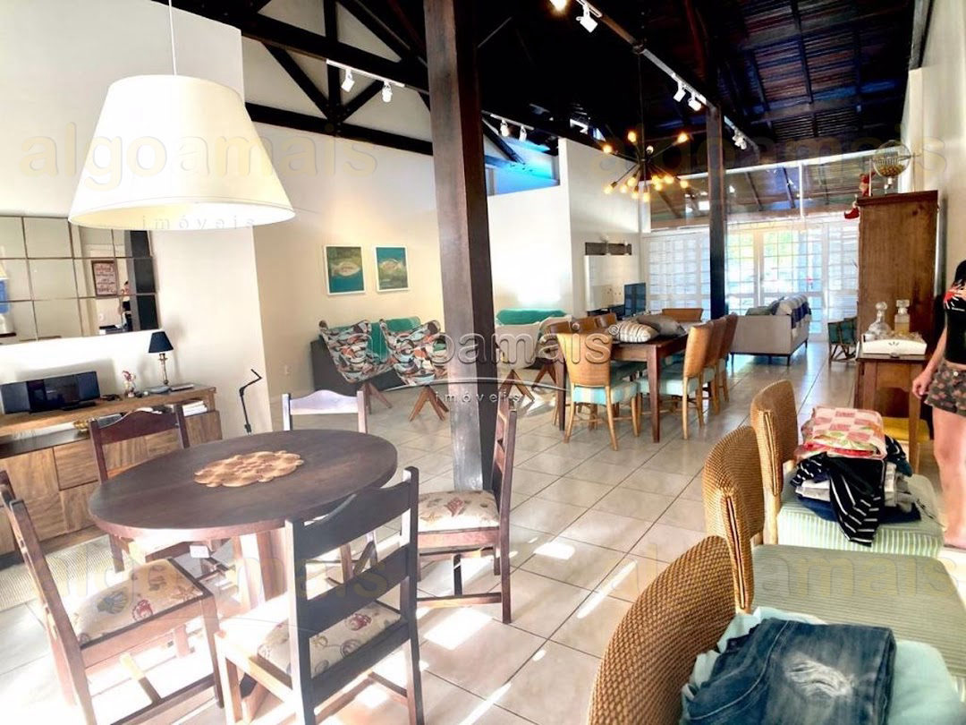 Casa, 4 quartos, 648 m² - Foto 3