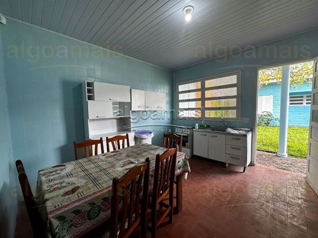 Casa, 3 quartos, 211 m² - Foto 4