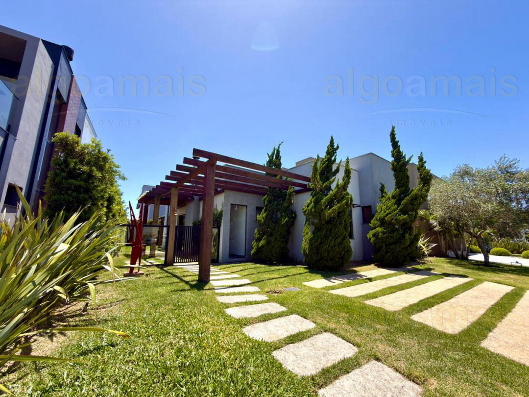 Casa em Condominio Mobiliada em Xangri-Lá - Condominio Sea Coast — Centro — Xangri-Lá