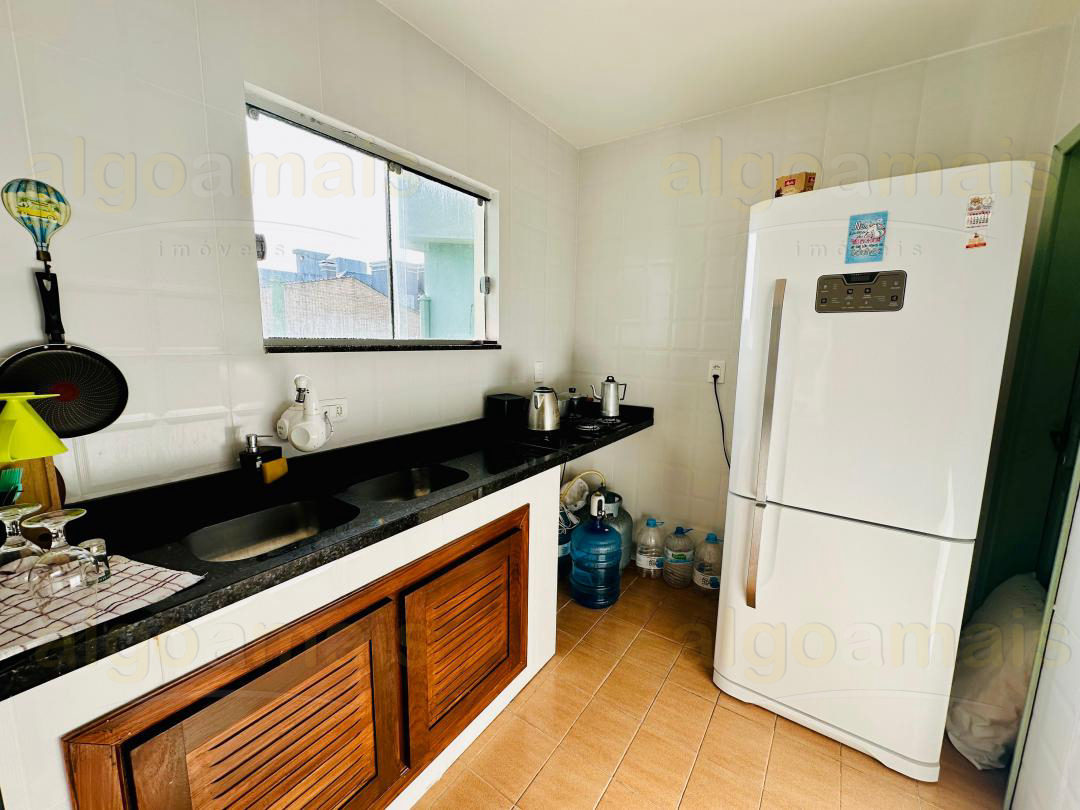 Casa, 3 quartos, 177 m² - Foto 4