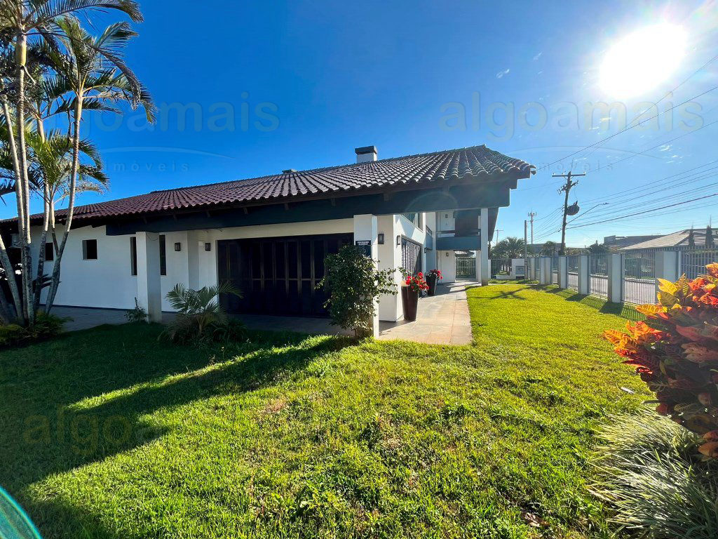 Sobrado, 7 quartos, 445 m² - Foto 3