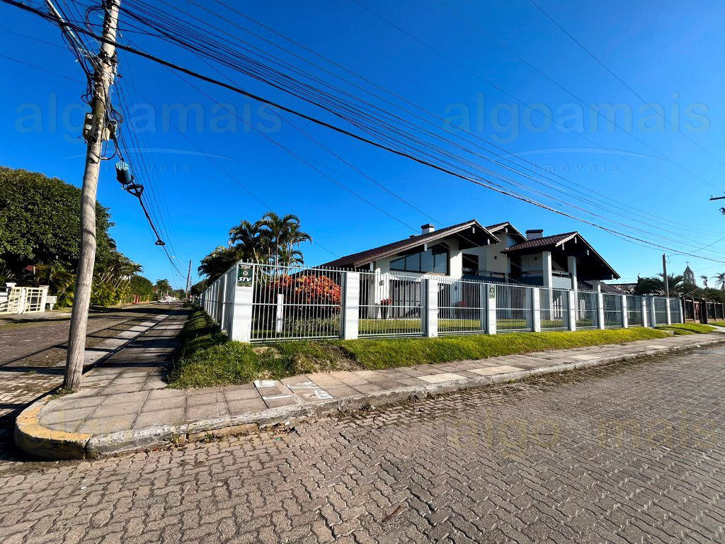 Sobrado, 7 quartos, 445 m² - Foto 8