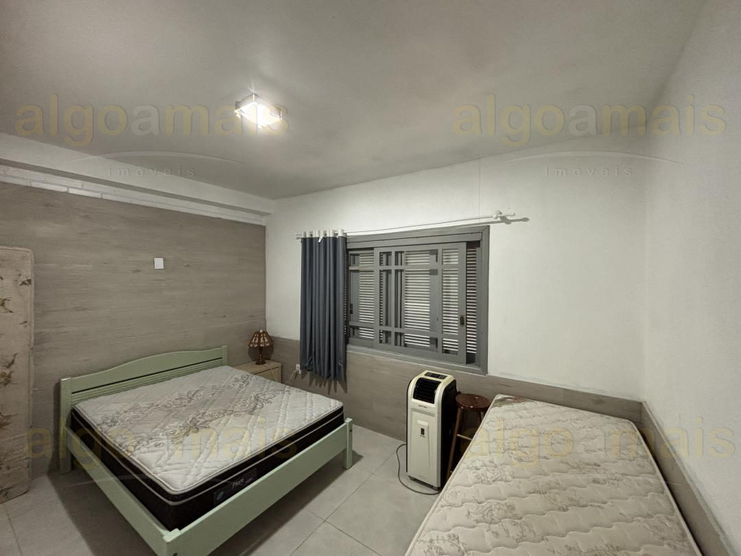 Casa, 6 quartos, 275 m² - Foto 33