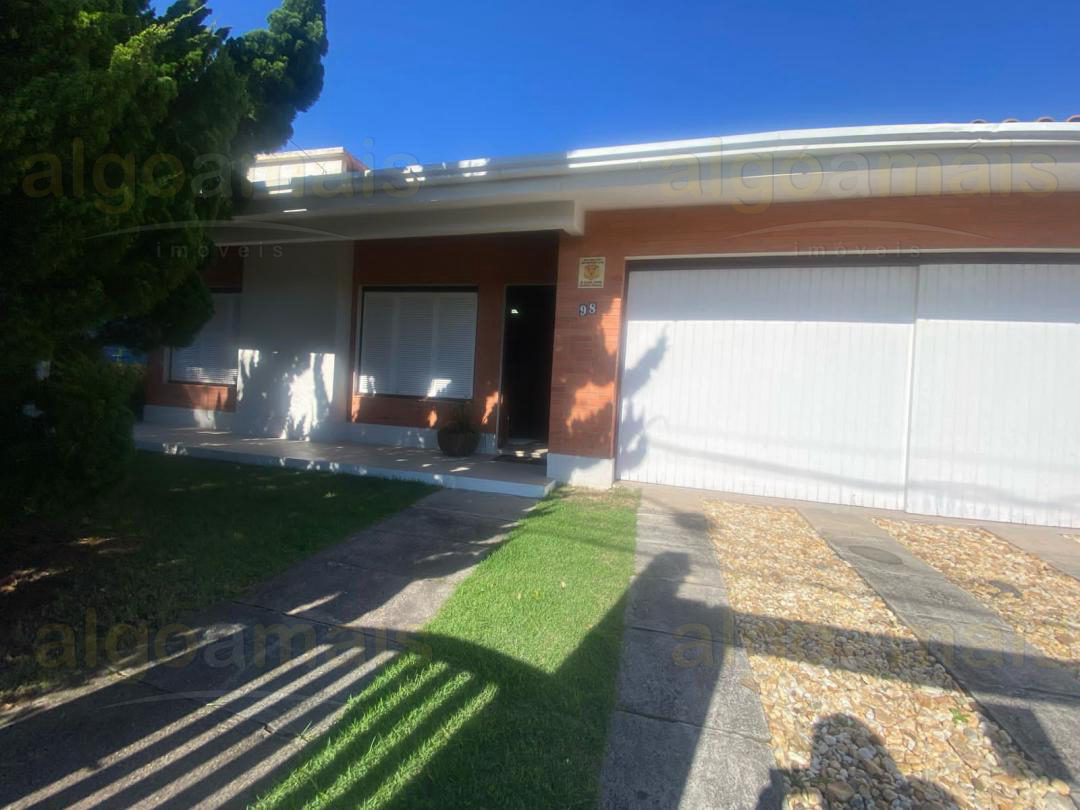 Casa, 3 quartos, 219 m² - Foto 3