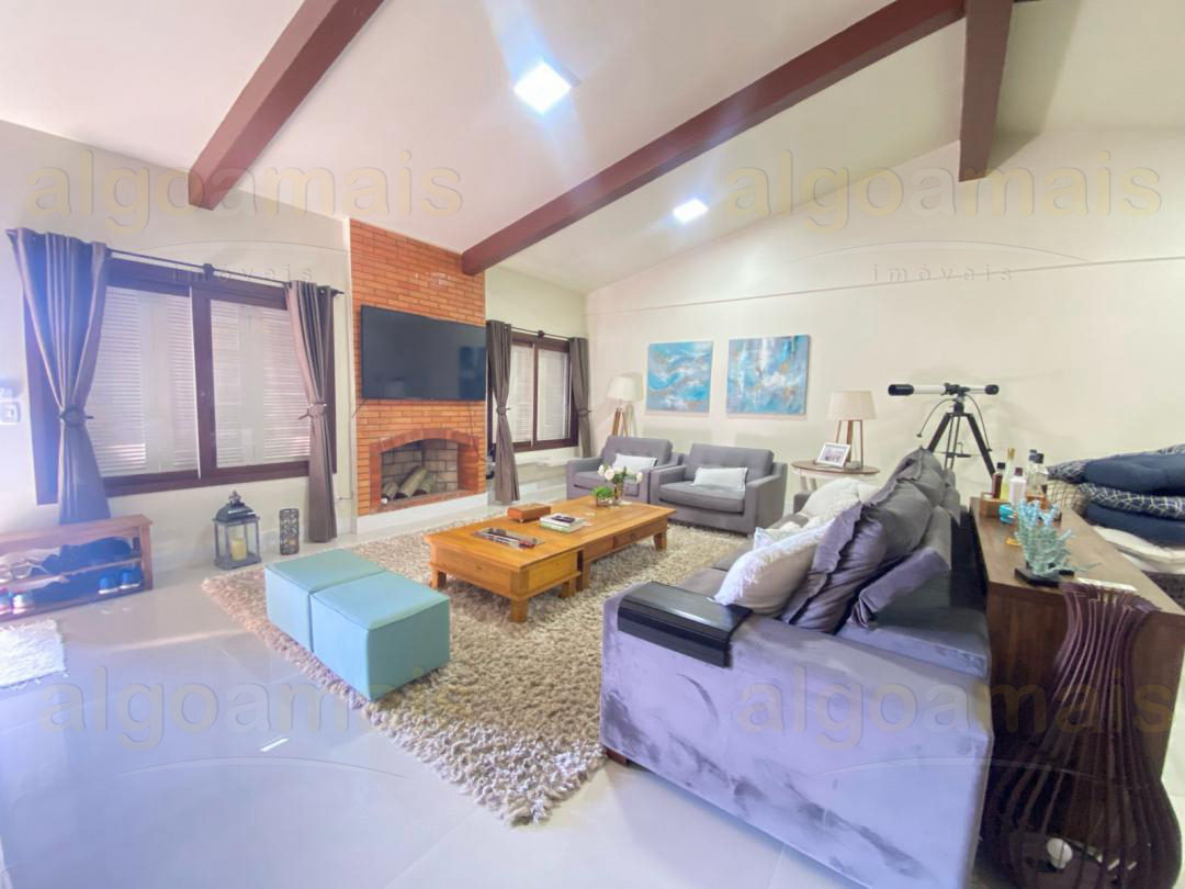 Casa, 3 quartos, 219 m² - Foto 9