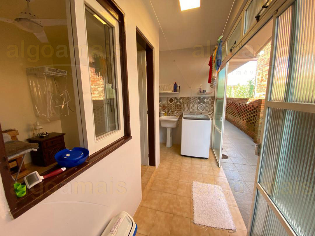 Casa, 3 quartos, 219 m² - Foto 18