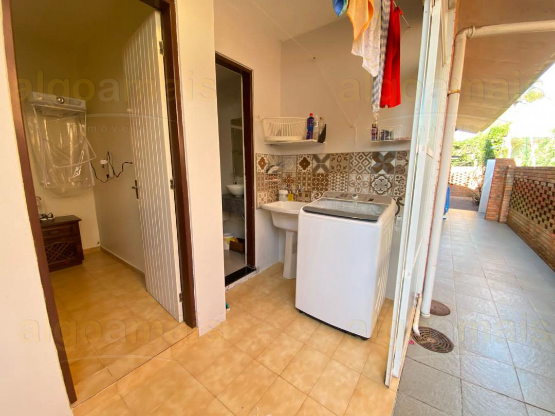 Casa, 3 quartos, 219 m² - Foto 20