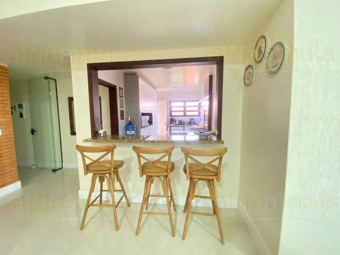 Casa, 3 quartos, 219 m² - Foto 31