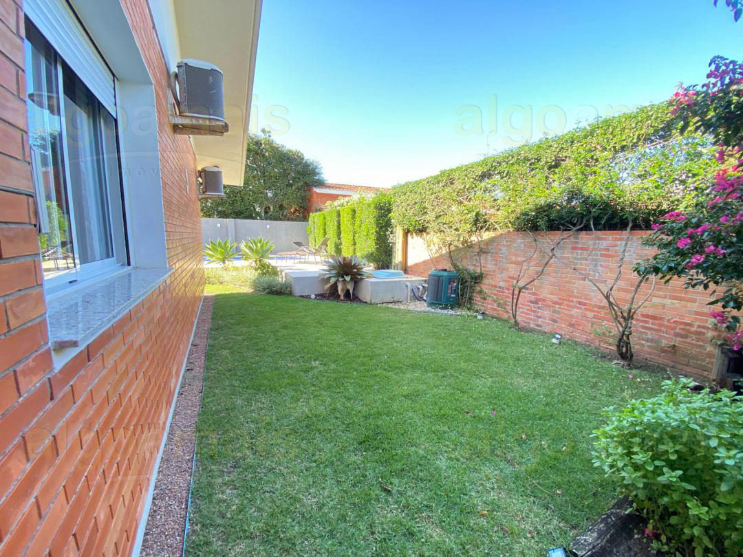 Casa, 3 quartos, 219 m² - Foto 34
