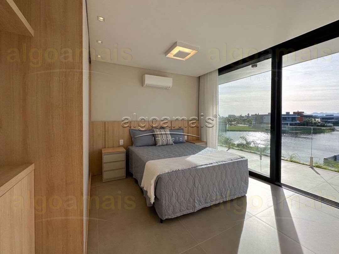 Casa, 4 quartos, 382 m² - Foto 38