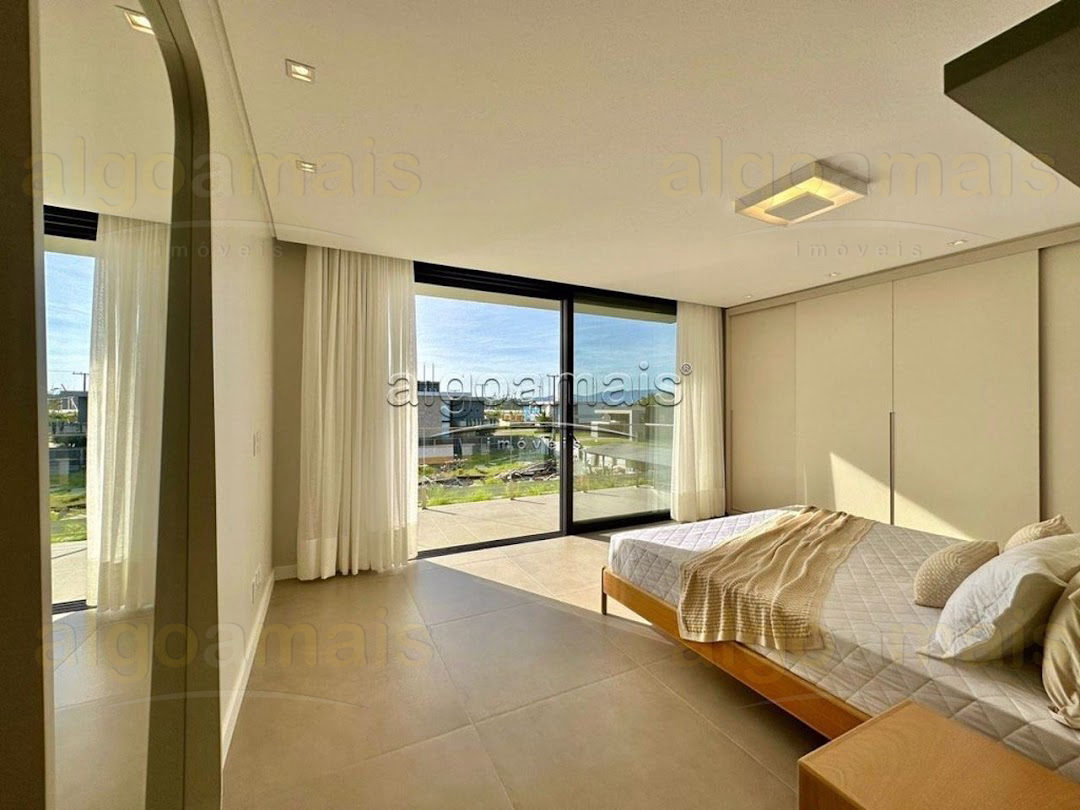 Casa, 4 quartos, 382 m² - Foto 33
