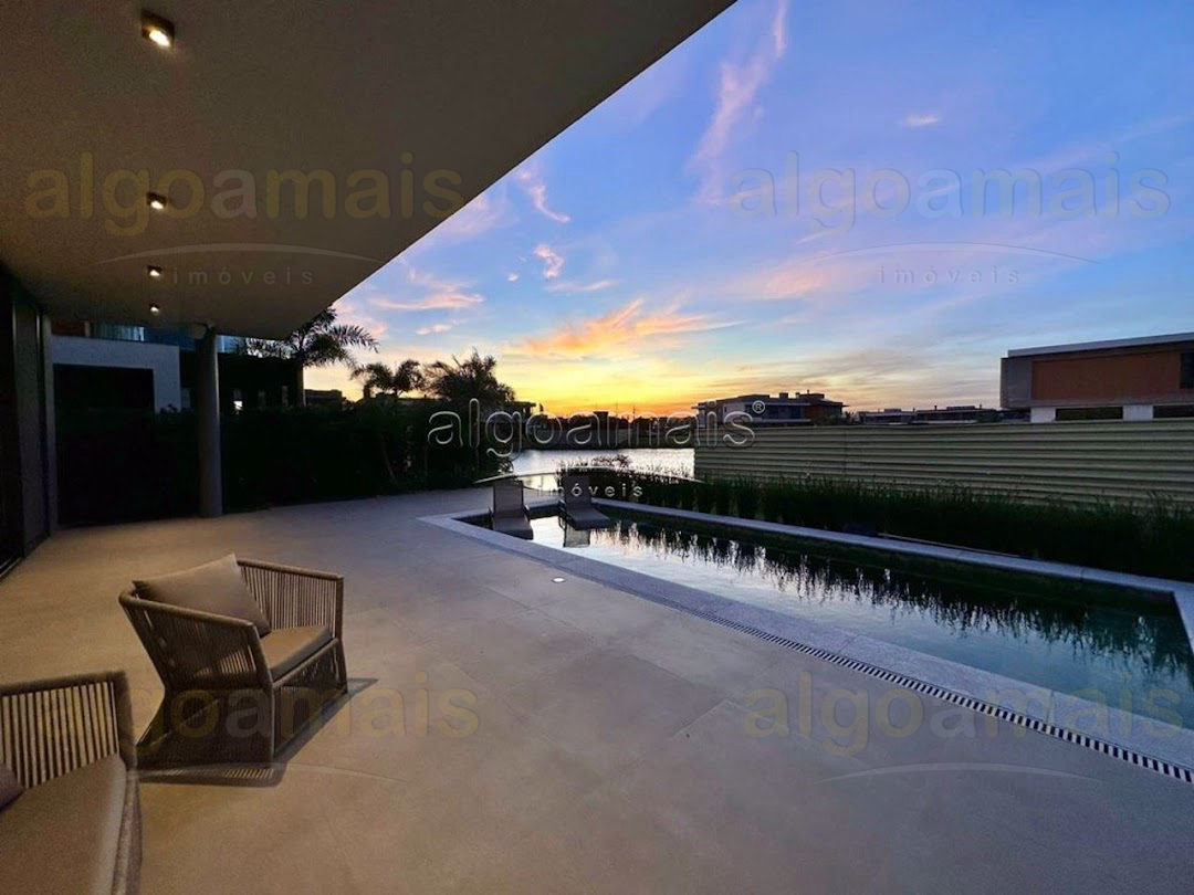 Casa, 4 quartos, 382 m² - Foto 64
