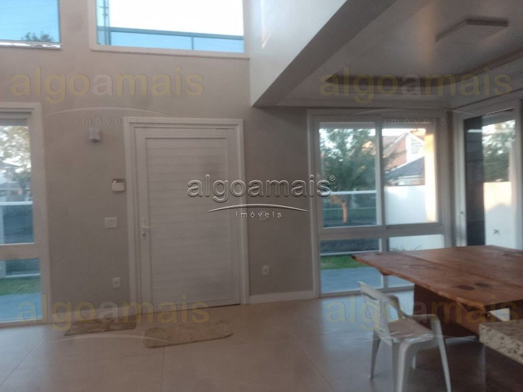 Sobrado, 3 quartos, 280 m² - Foto 2