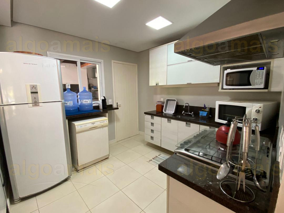 Sobrado, 6 quartos, 339 m² - Foto 13