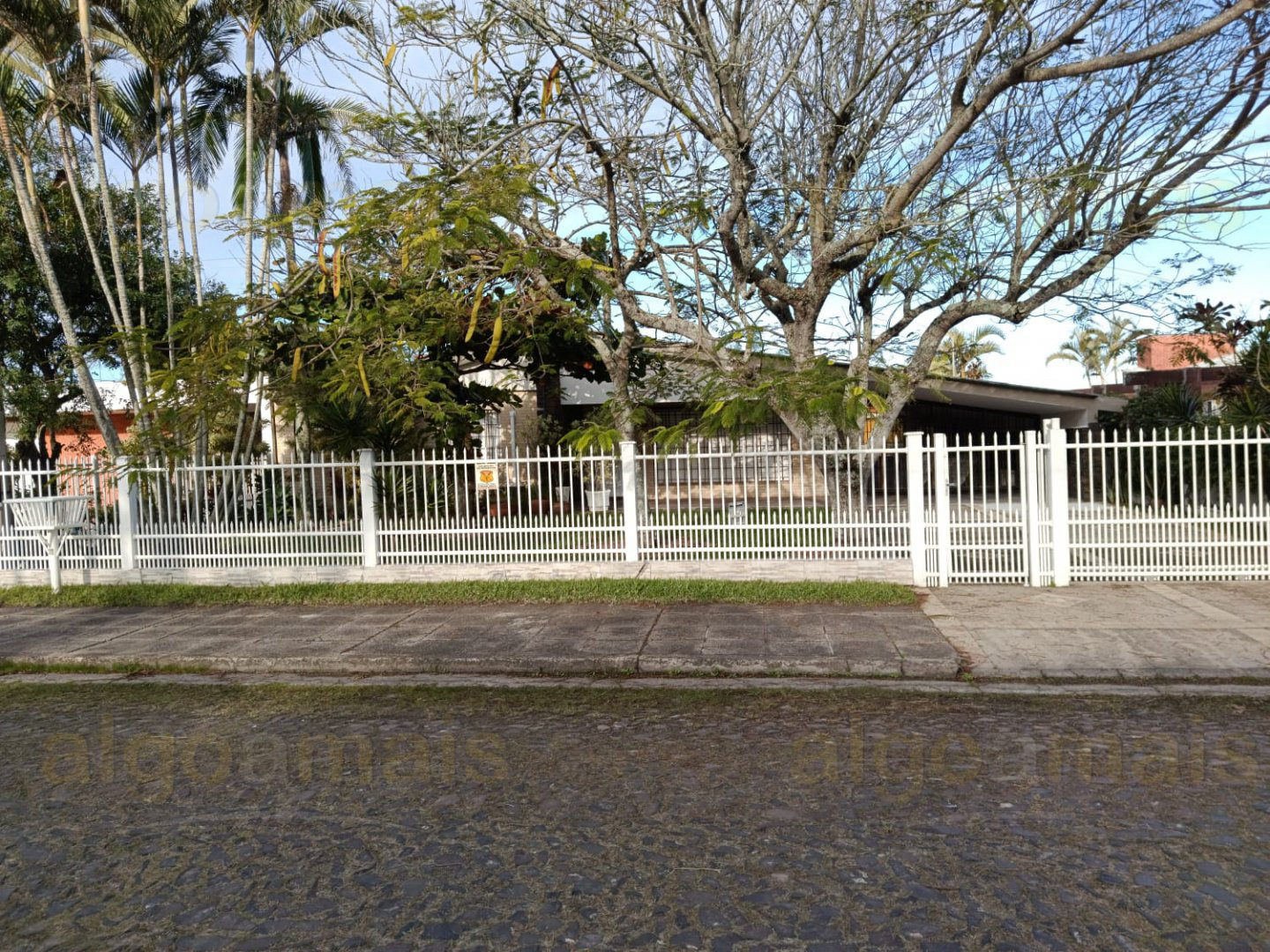 Casa, 3 quartos, 230 m² - Foto 2