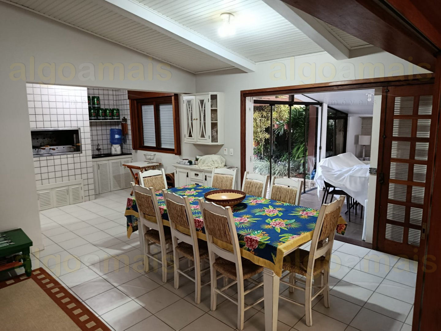 Casa, 3 quartos, 230 m² - Foto 9