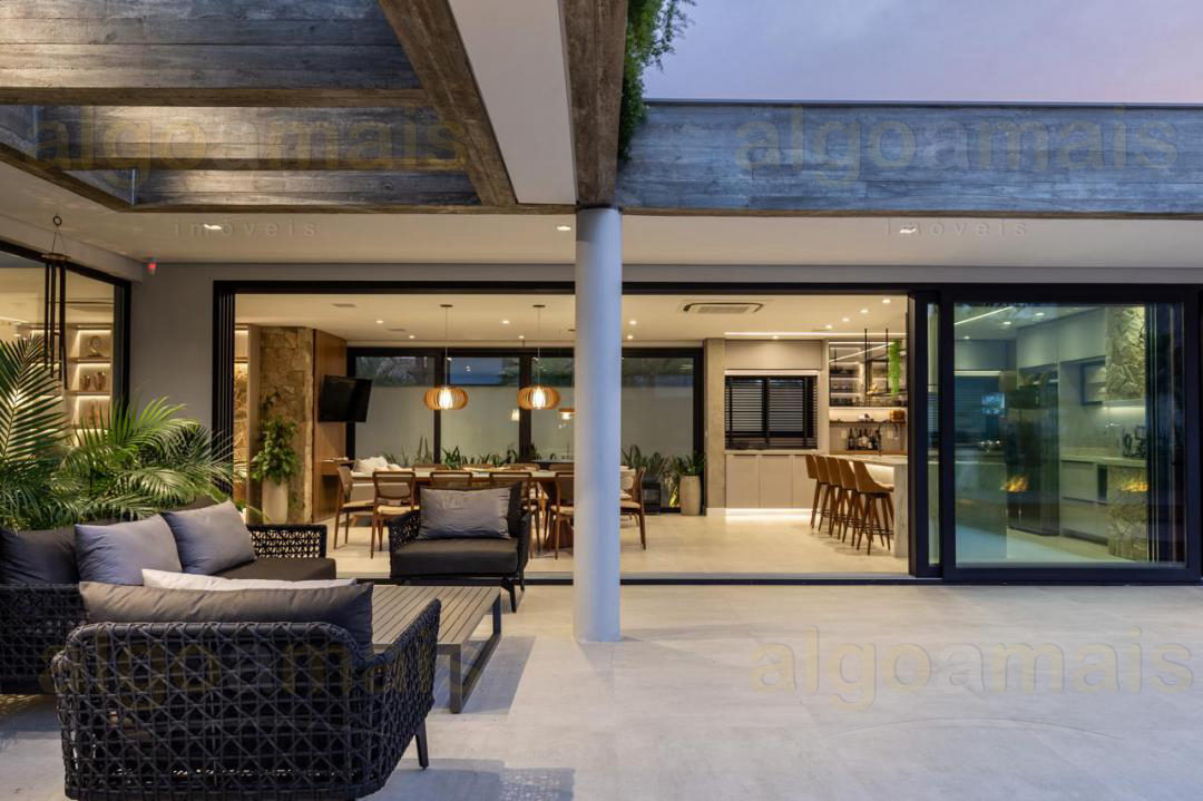 Sobrado, 5 quartos, 428 m² - Foto 5