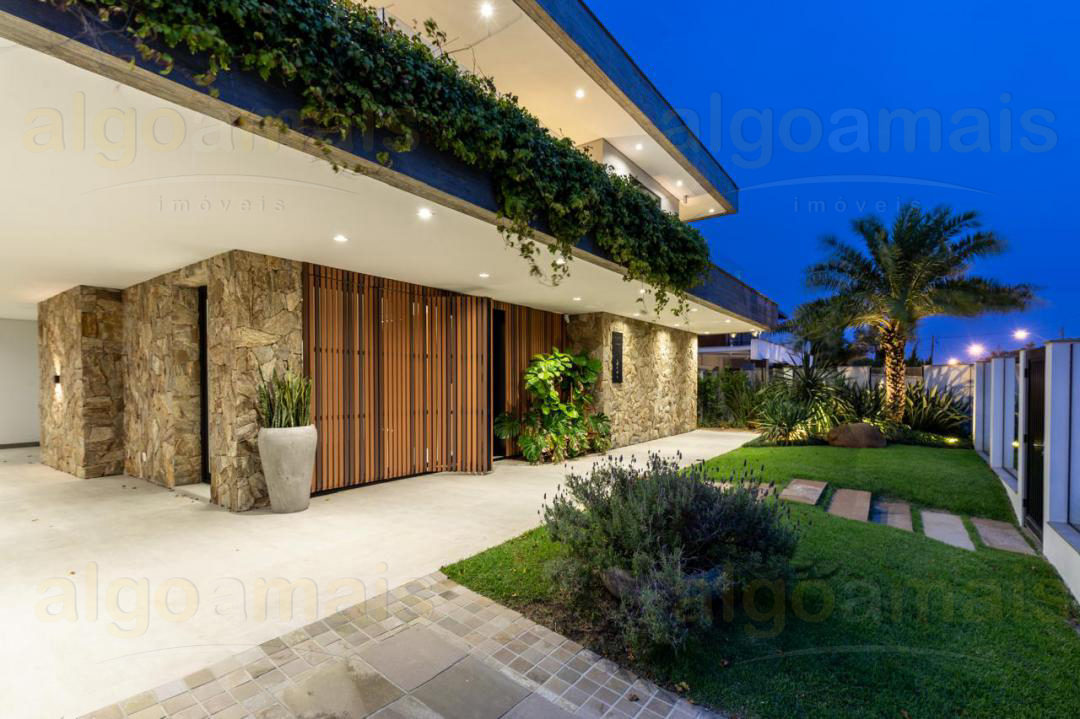 Sobrado, 5 quartos, 428 m² - Foto 4