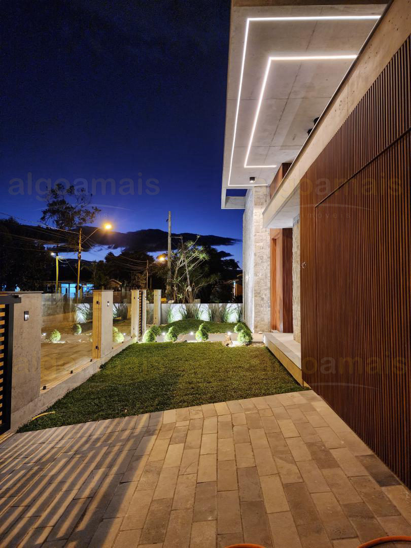 Casa, 4 quartos, 260 m² - Foto 7