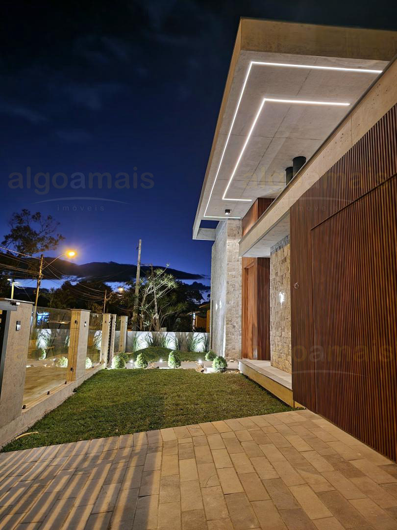 Casa, 4 quartos, 260 m² - Foto 9