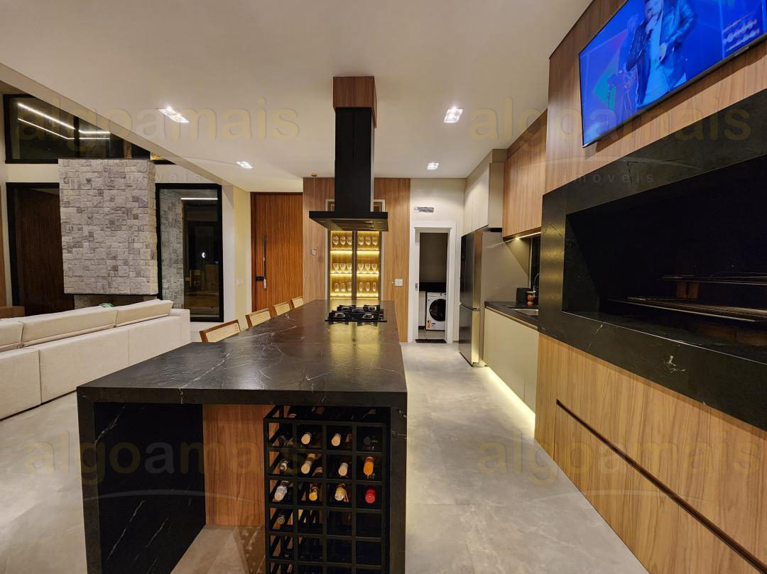 Casa, 4 quartos, 260 m² - Foto 14