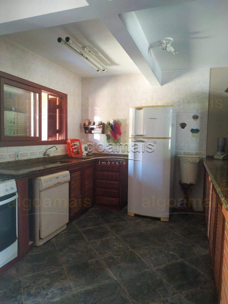 Sobrado, 3 quartos, 217 m² - Foto 6