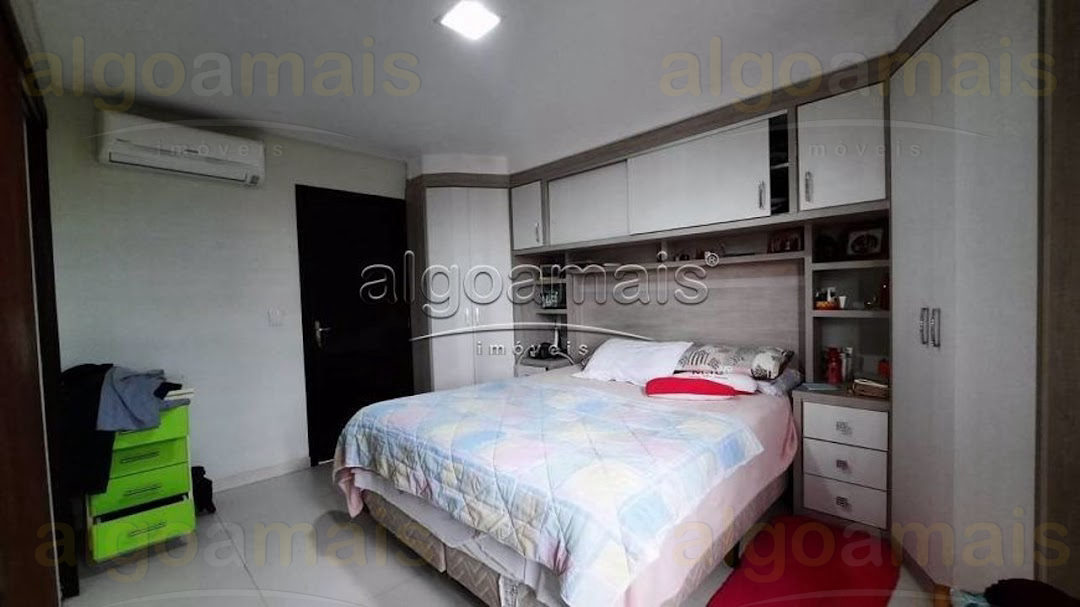 Casa, 3 quartos, 207 m² - Foto 17