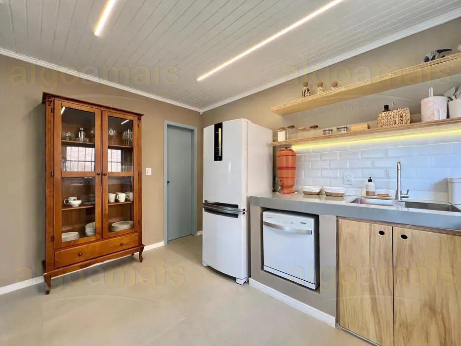 Casa, 5 quartos, 230 m² - Foto 6