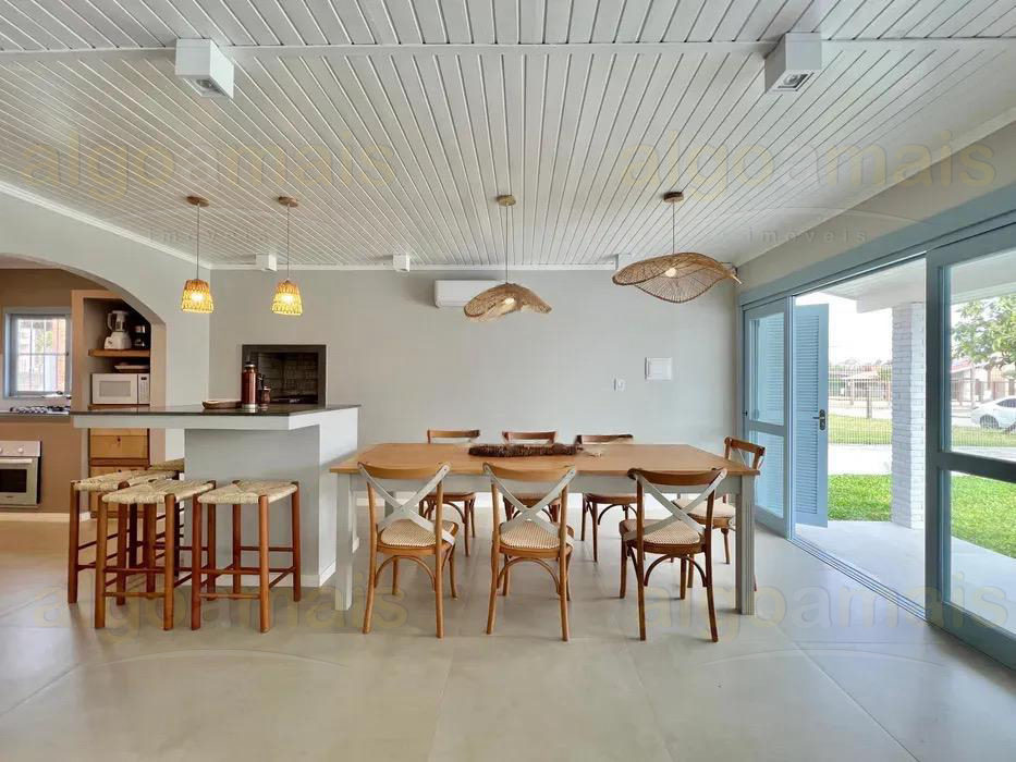 Casa, 5 quartos, 230 m² - Foto 3