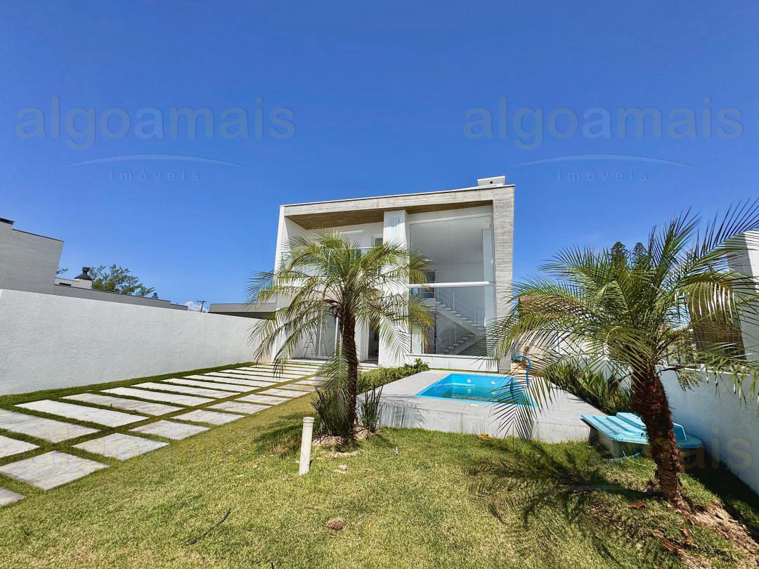 Sobrado, 4 dormitórios - Arpoador, Xangri-Lá — Arpoador — Xangri-Lá