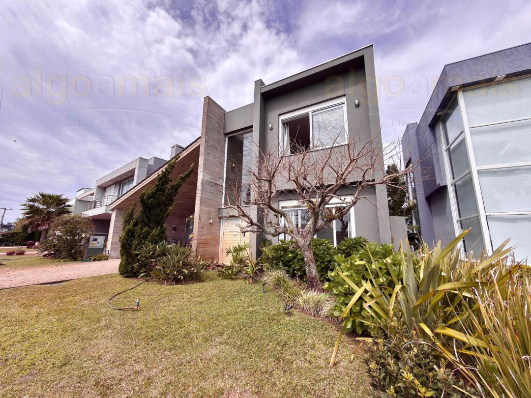 Casa em Condominio à venda em Condominio Riviera Xangri-La, Xangri-Lá - Semimobiliado, Piscina, Quadras e mais! — Rainha Do Mar — Xangri-Lá