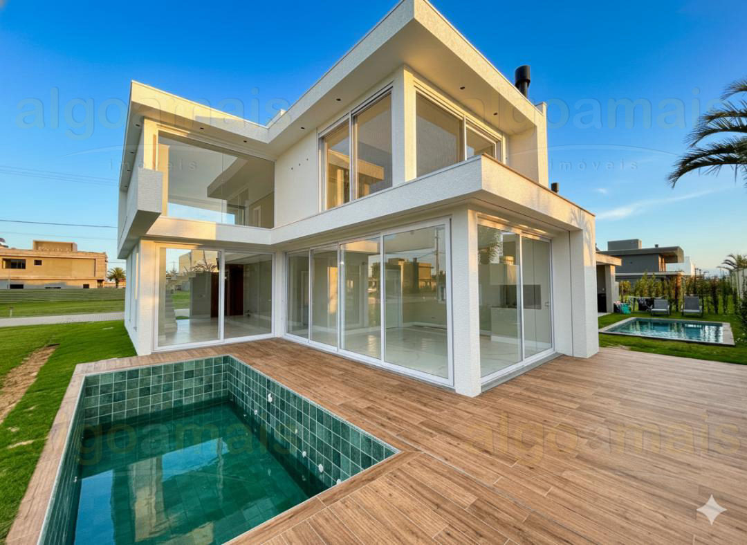 Casa em Condominio de Luxo no Centro de Xangri-Lá: Condominio Amare Home Resort - Área de Lazer Completa — Centro — Xangri-Lá
