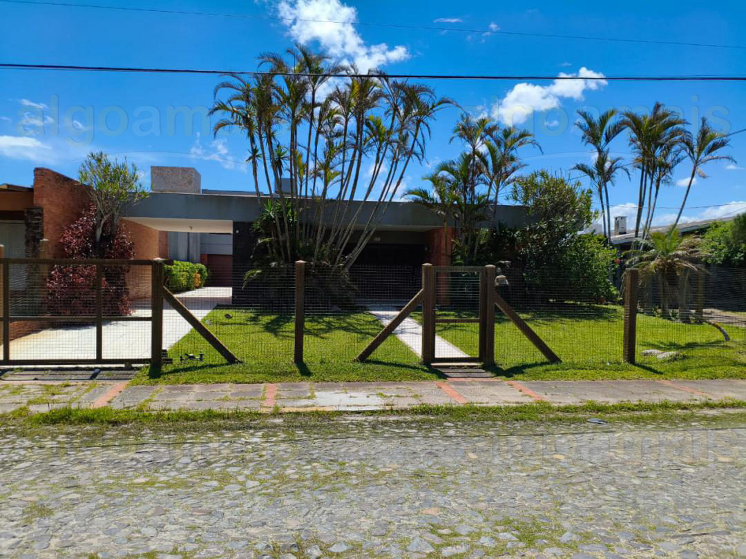 Casa, 3 quartos, 219 m² - Foto 3