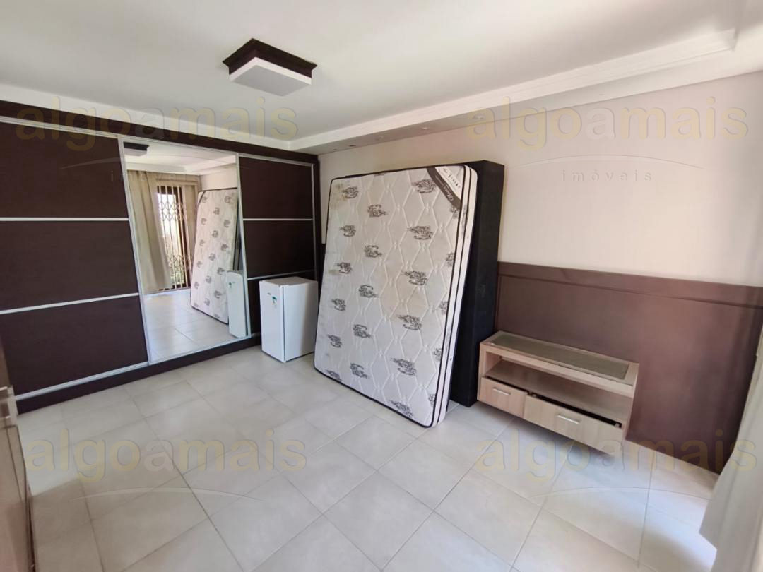 Casa, 3 quartos, 219 m² - Foto 19