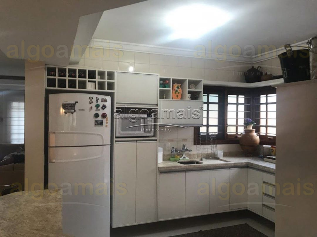 Casa, 4 quartos, 200 m² - Foto 2