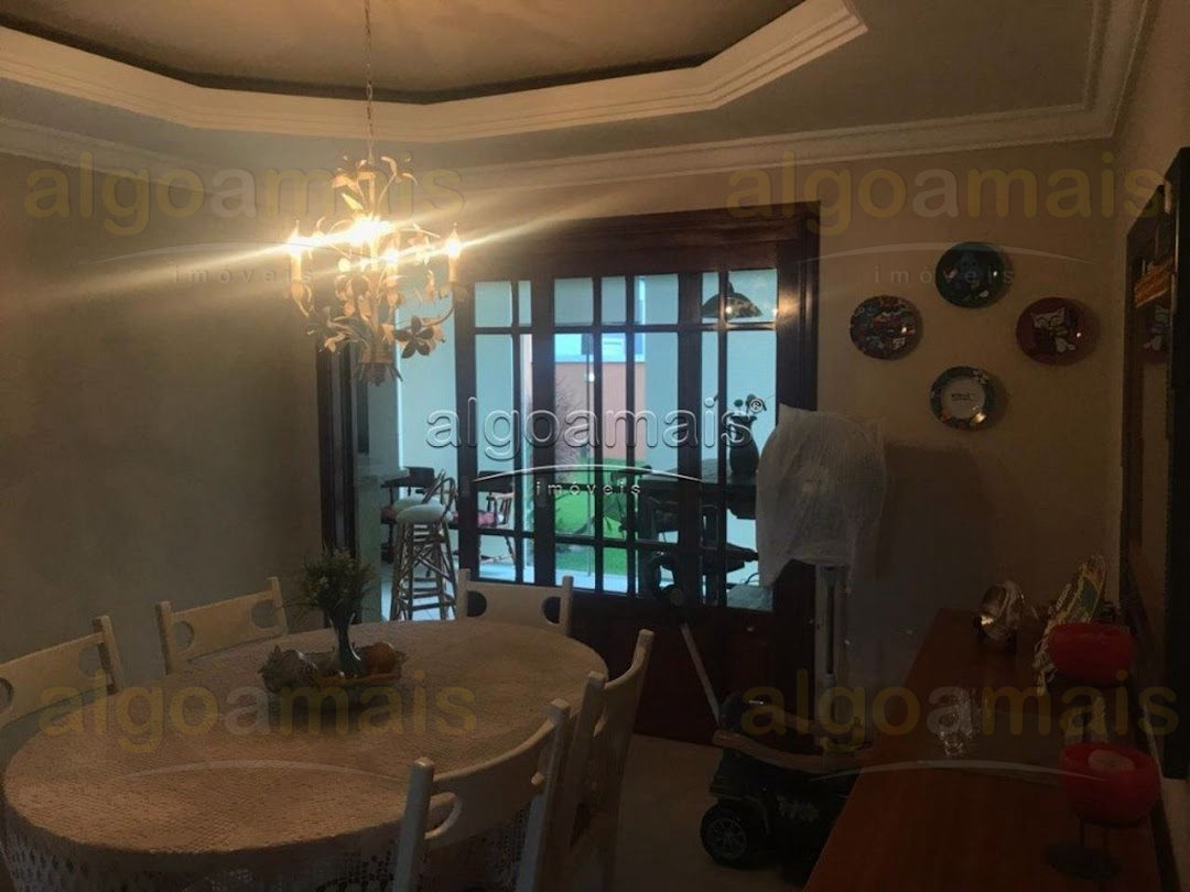 Casa, 4 quartos, 200 m² - Foto 11