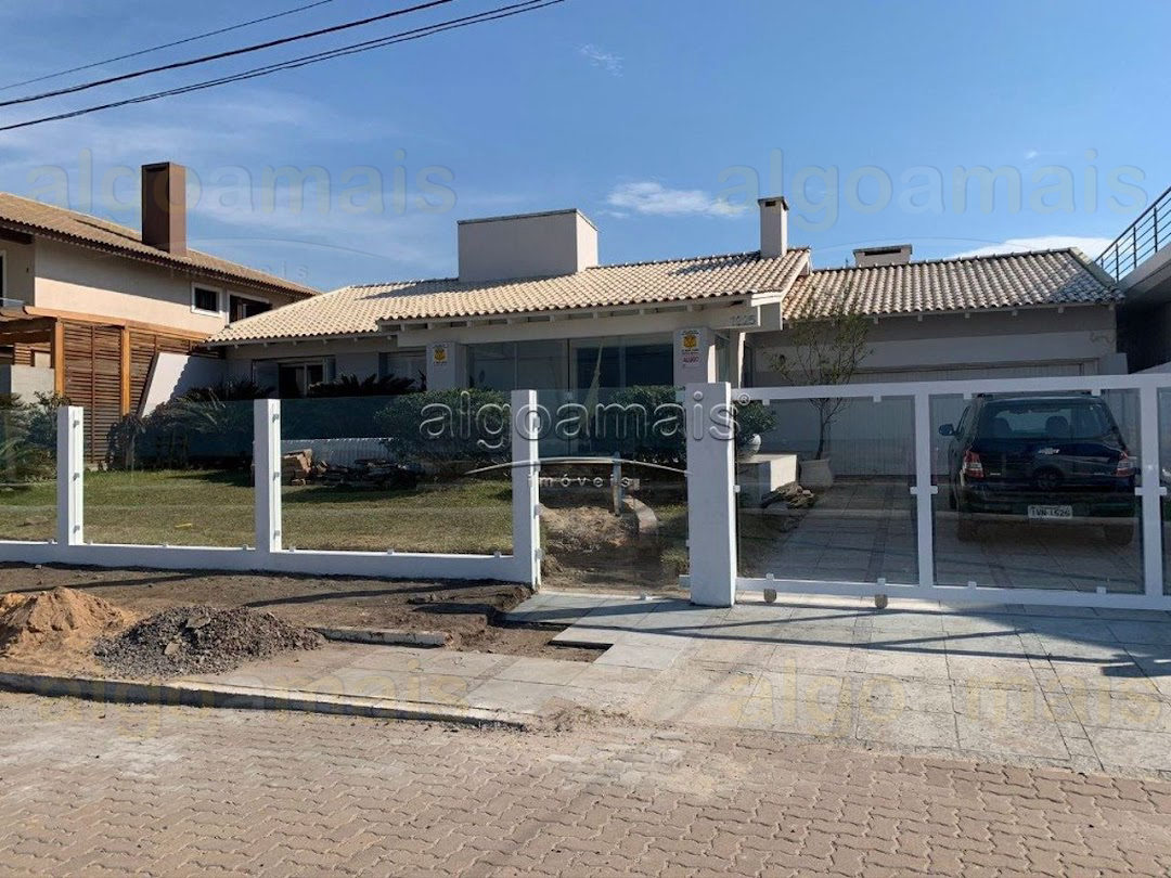 Casa, 3 quartos, 235 m² - Foto 3