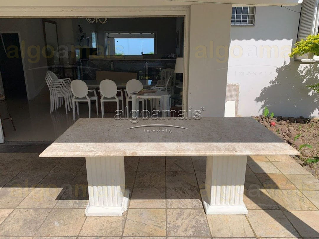 Casa, 3 quartos, 235 m² - Foto 28